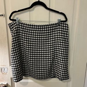 Old Navy Mini Skirt